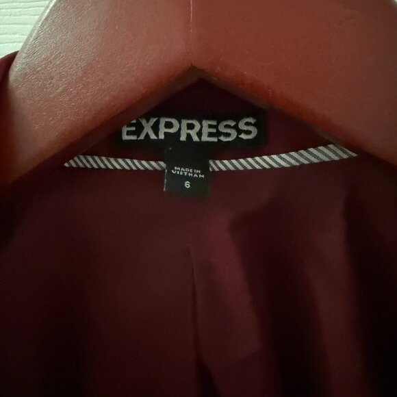 Express Blazer - Picture 4 of 6